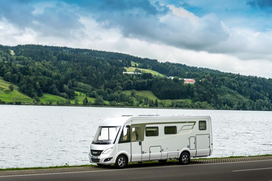  Hymermobil B-SL 704 2017 года  (фото 12 из 25)